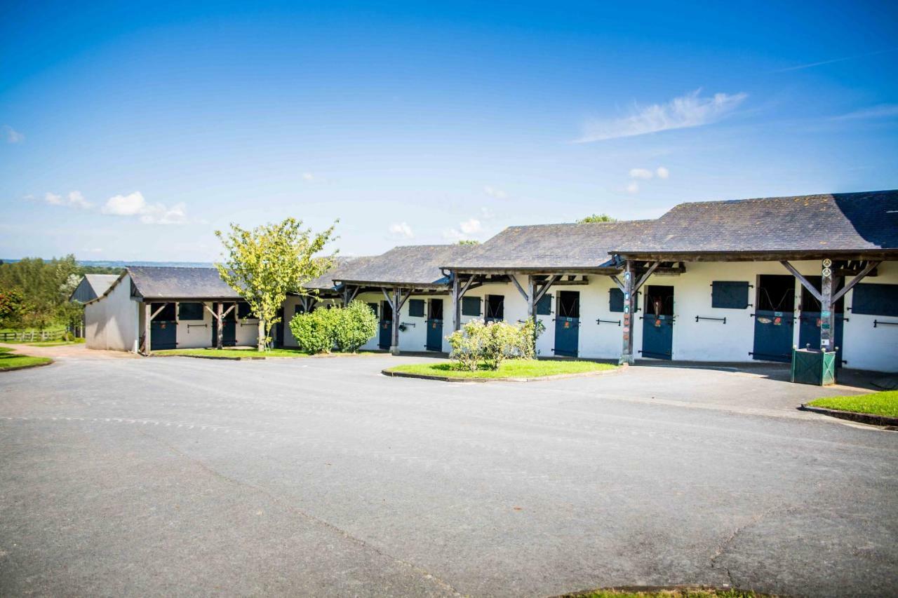 Les Maisons De Charlotte Glanville Exterior photo